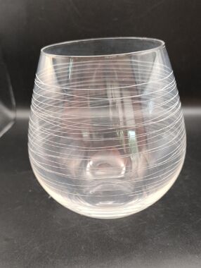 Single Qualia Graffiti Etched Glass - 4.5” Replacement White Wine